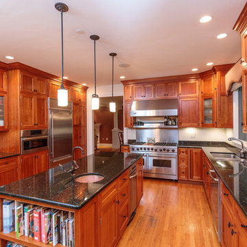 8 Pheasant Run, Wayland, MA