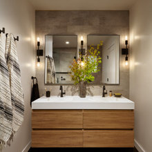 Rileys Bathroom