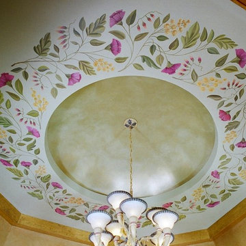 Hand painted floral motif with metallic glazed dome