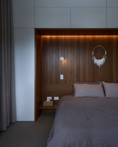 Bedroom by Mallinger Constructions