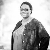 Stephanie Yates's photo