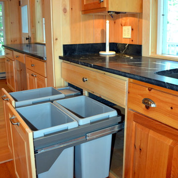 Trash & Recycling Bins