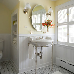 Badezimmer mit gelber Wandfarbe Ideen, Design & Bilder - Juli 2020