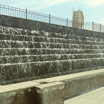Large Scale Fountains