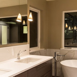 4259 Highland Boulevard - Products