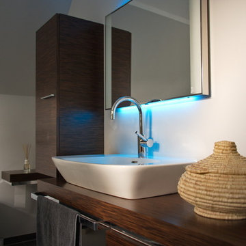 Wohlfühlbad - Spiegel mit LED-Hintergrundbeleuchtung