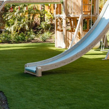 Play structure