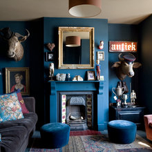 SOPHIE'S living room