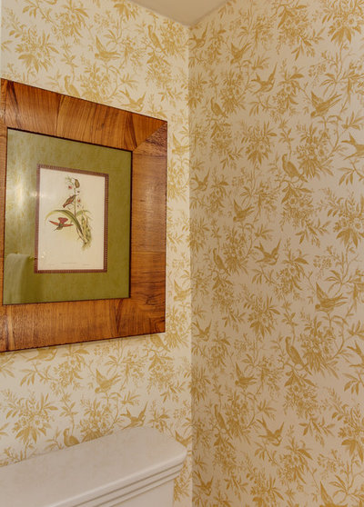 Midcentury Bathroom by Michelle Benzur