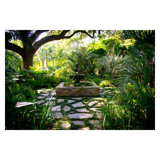 Tropical Bayou St. John Residence - Tropical - Landscape - New