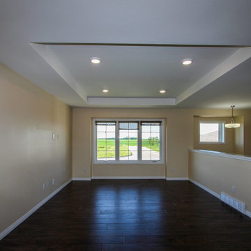 Bungalow living room - Staging Illustrated