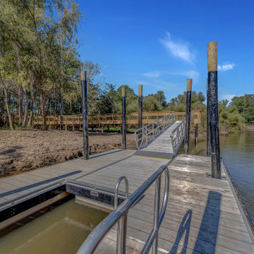 Comander Boat Landing