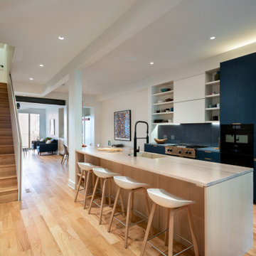Contemporary Kitchen