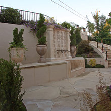 Wall fountains