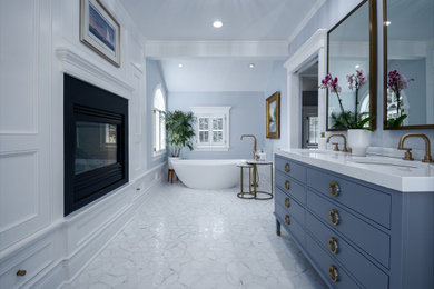 Bathroom - bathroom idea in Other