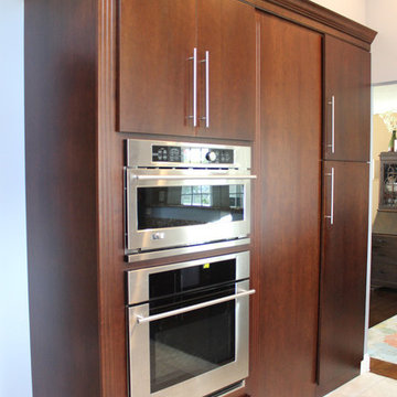 Transitional Cherry Kitchen with Tempered Rain Glass Backsplash