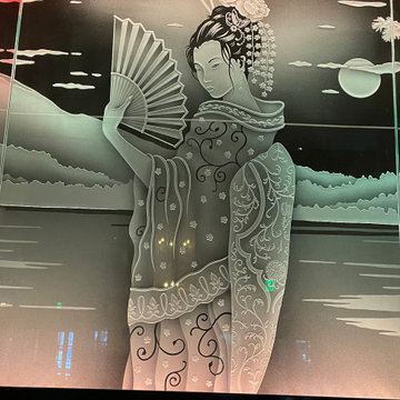 Glass Wall Art - Geisha II