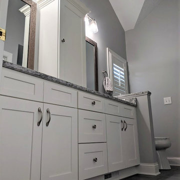 Bathroom - Brunswick, OH
