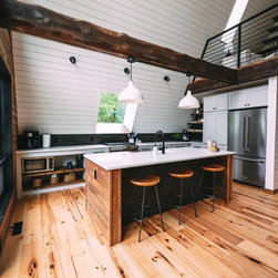 7mm w/pad Natural Hickory Water-Resistant Engineered Hardwood Flooring 7.5 in. Wide - Flooring