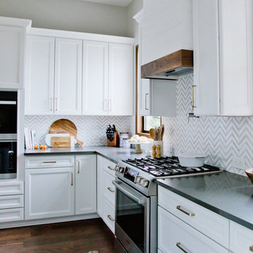 Bright, Striped and Cheery Kitchen Backsplash