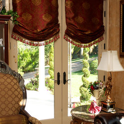 Monte Sereno Living Room - Window Treatments