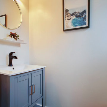 Maxwell Office Bathroom