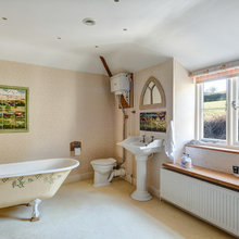 tub and shade