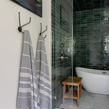 A Couple Fix Up Their Dream Family Home in a Chicago Suburb