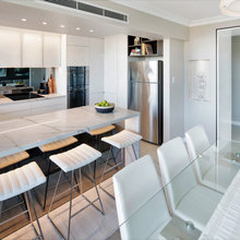 Kitchen & Fridge