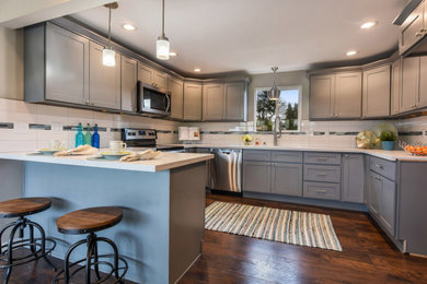 Kitchen - contemporary kitchen idea in Seattle