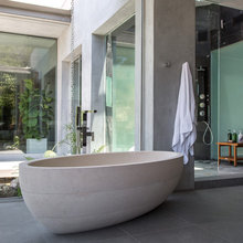 Moctezuma 15 bathrooms