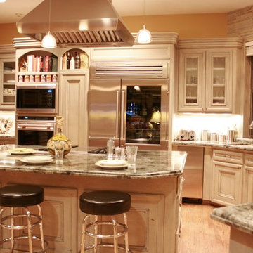 A Kitchen Designed for Entertaining