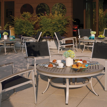 Travira Vintage Cafe Set on Patio