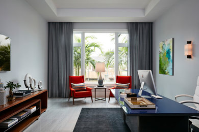 Inspiration for a contemporary home design remodel in Miami