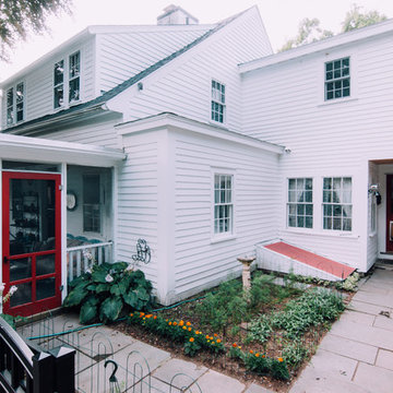 My Houzz: Traditional Christmas Charm in an Updated 1840s Home