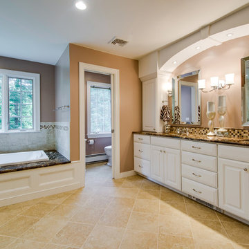 Signature Master Bathroom