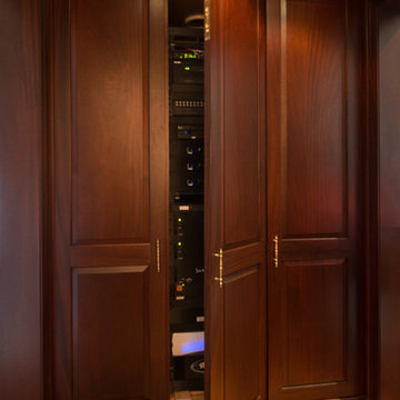 Philadelphia Dressing Room / Closet