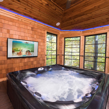 Master Spas: Hot Tub in a Tree House