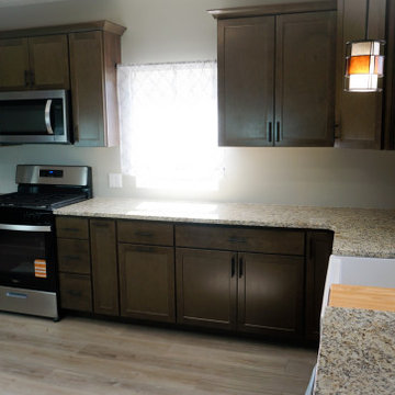 New home finished with BaileyTown Select Cabinets throughout