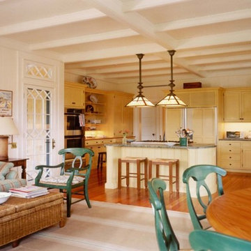 Nantucket Arts and Crafts Kitchen