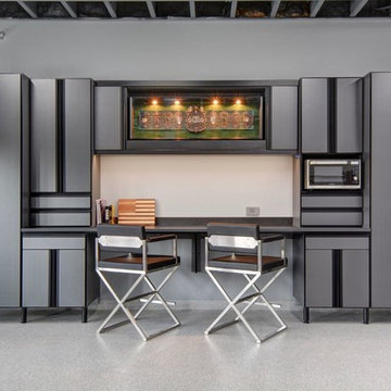 Showcase Garage