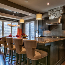 dining/kitchen