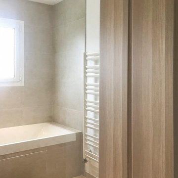 Salle de bains contemporaine
