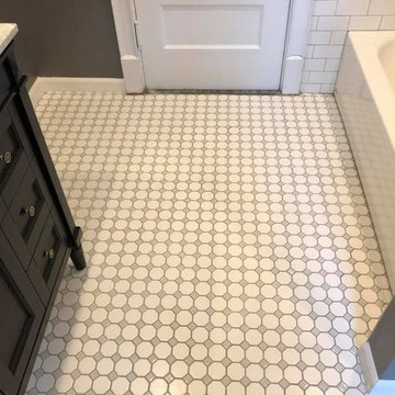 Traditional bathroom