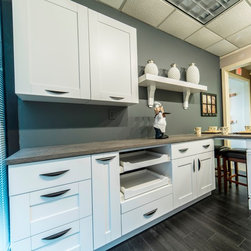 Anchester 3 White Shaker - Products