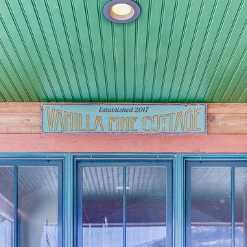 Vanilla Pine Cabin