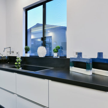 La Jolla Contemporary Custom