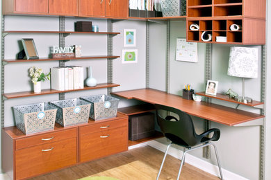 Total Organizing Solutions - Hanging Rail System for Home Office