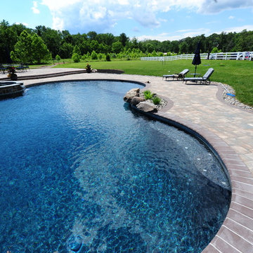 Major Leagues Wet-Edge Waterfall Pool