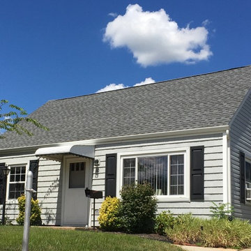 Farmingdale Siding - Cape Cod Gray Shakes with Pewter Gray Roof